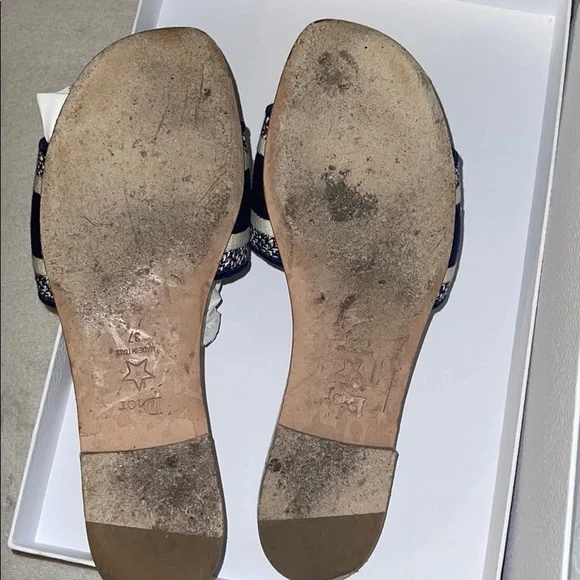 Dior Cream and Black Sandals - Picture 4 of 4